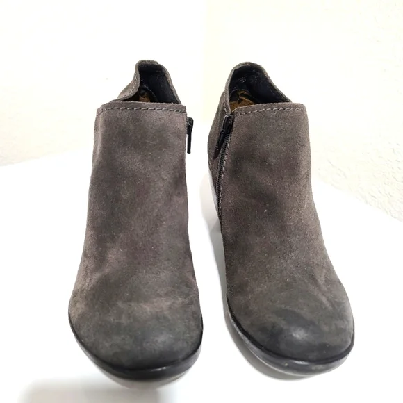 FLY LONDON Suede Gray Ankle Heeled Booties - Picture 2 of 10